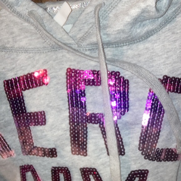 Size Large, Gray Aeropostale Hoodie w/ Fuchsia Pink Sequined Letters EUC - Picture 4 of 5